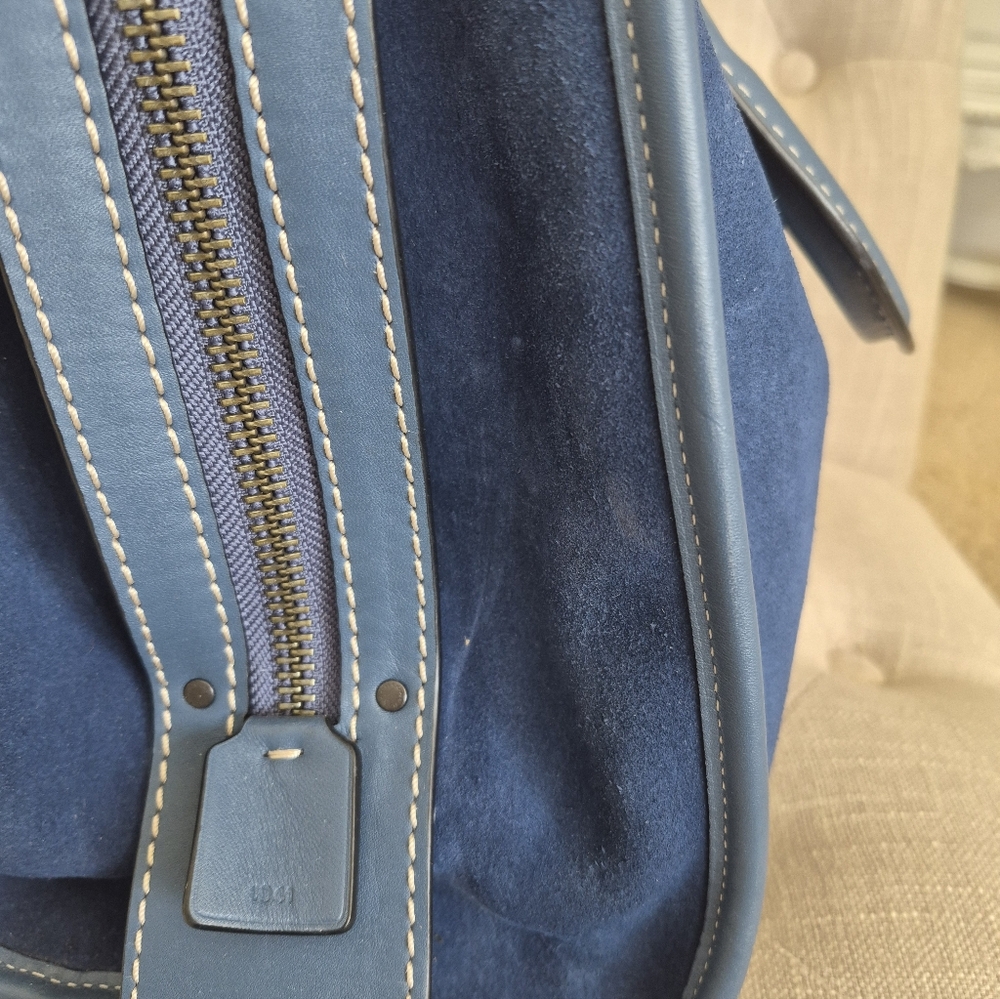 Authentic Coach Navy Blue Suede And Leather 1941 Rogue 36 Tote Bag - Picture 8 of 16